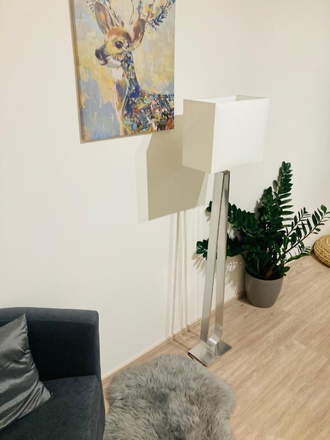 Blanc Harfa Design Lejlighed *